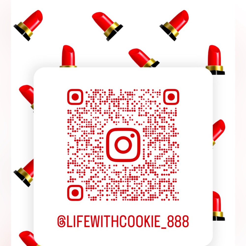 FOLLOW ME!!! ❤️💄💋